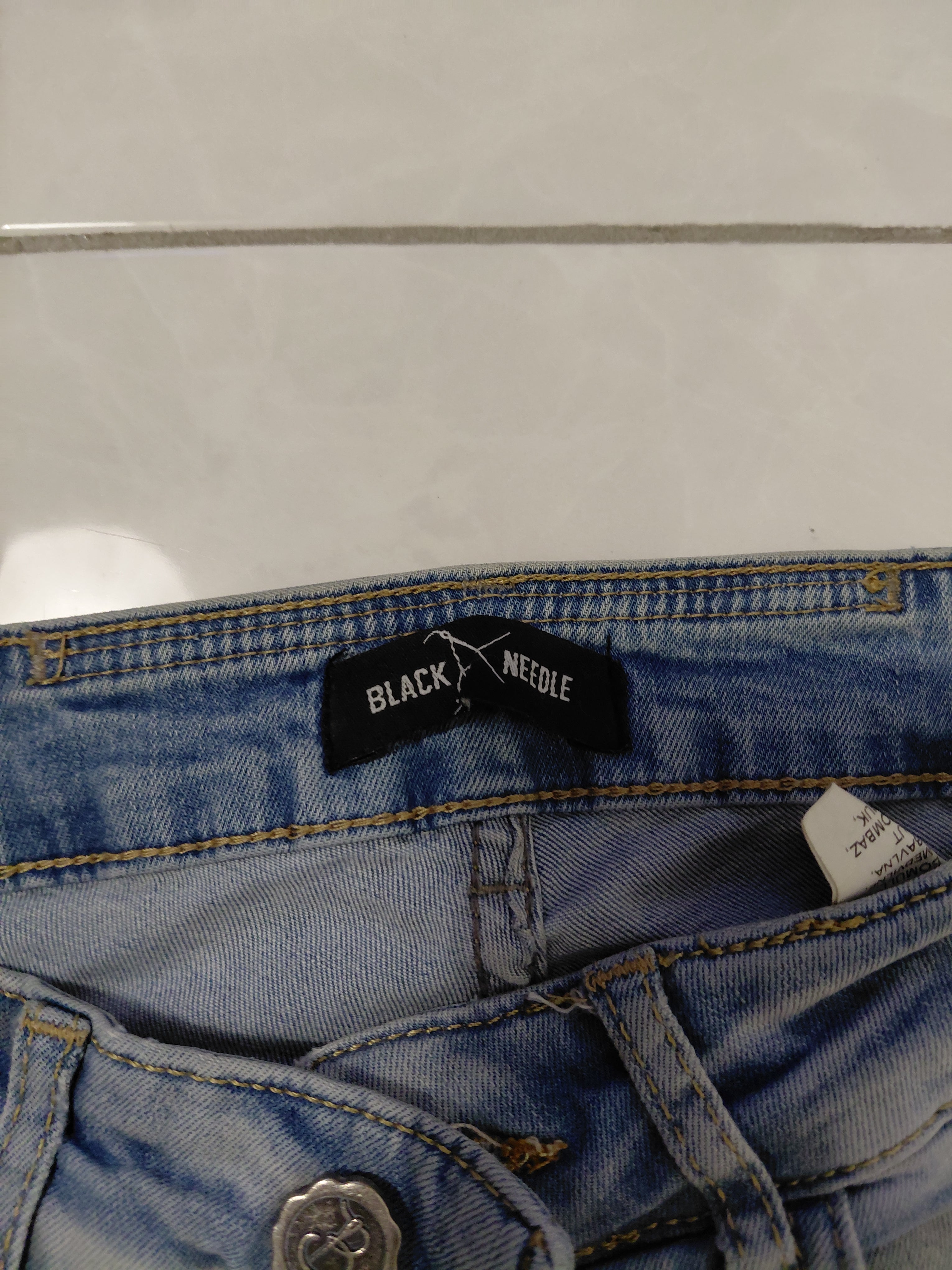 Jeans destroy Black needle