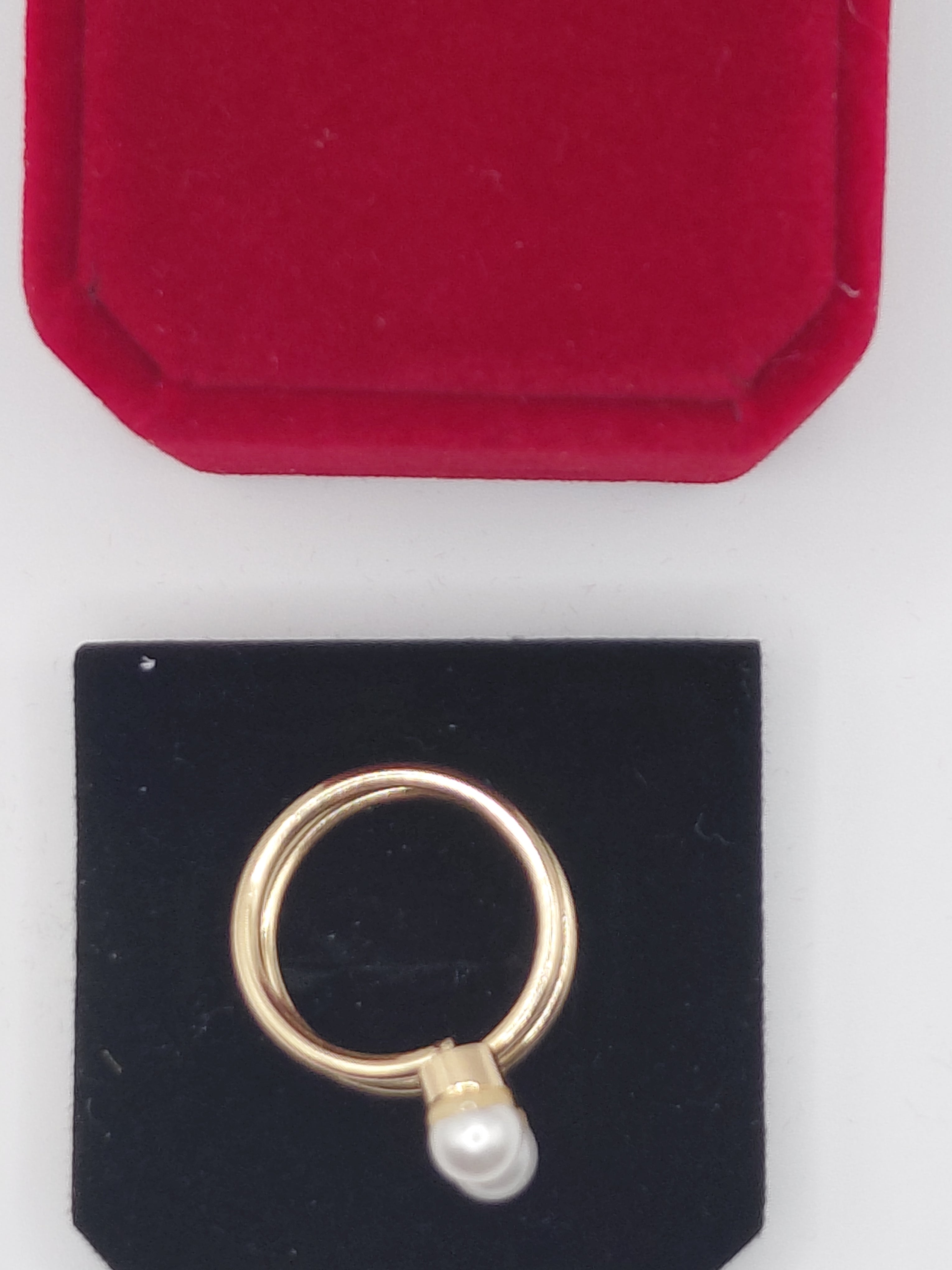 Bague spirale avec perle
