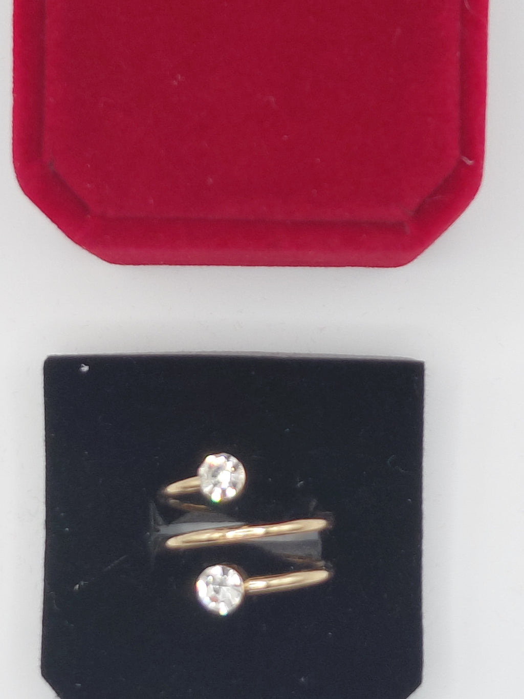 Bague spirale avec zirconium