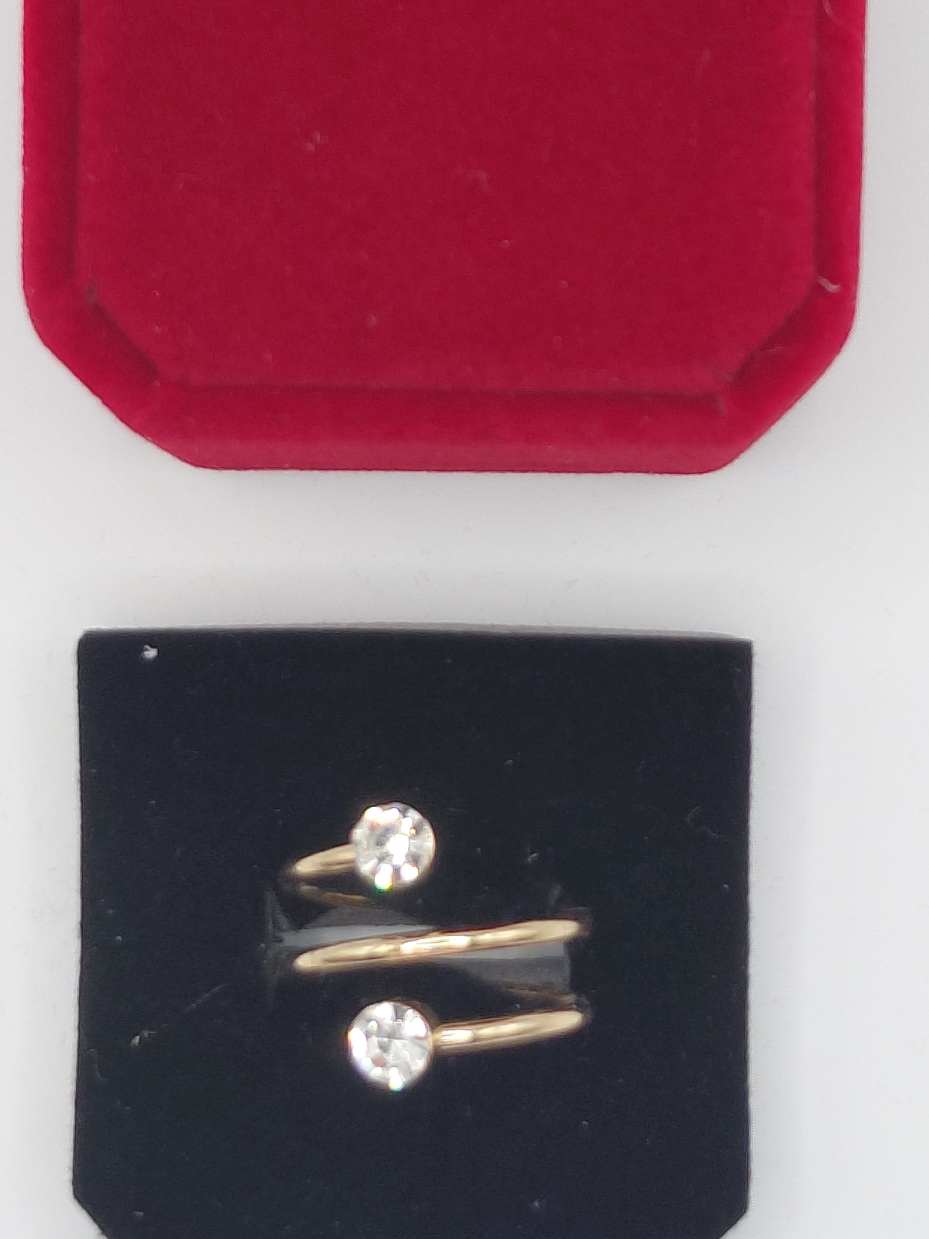 Bague spirale avec zirconium