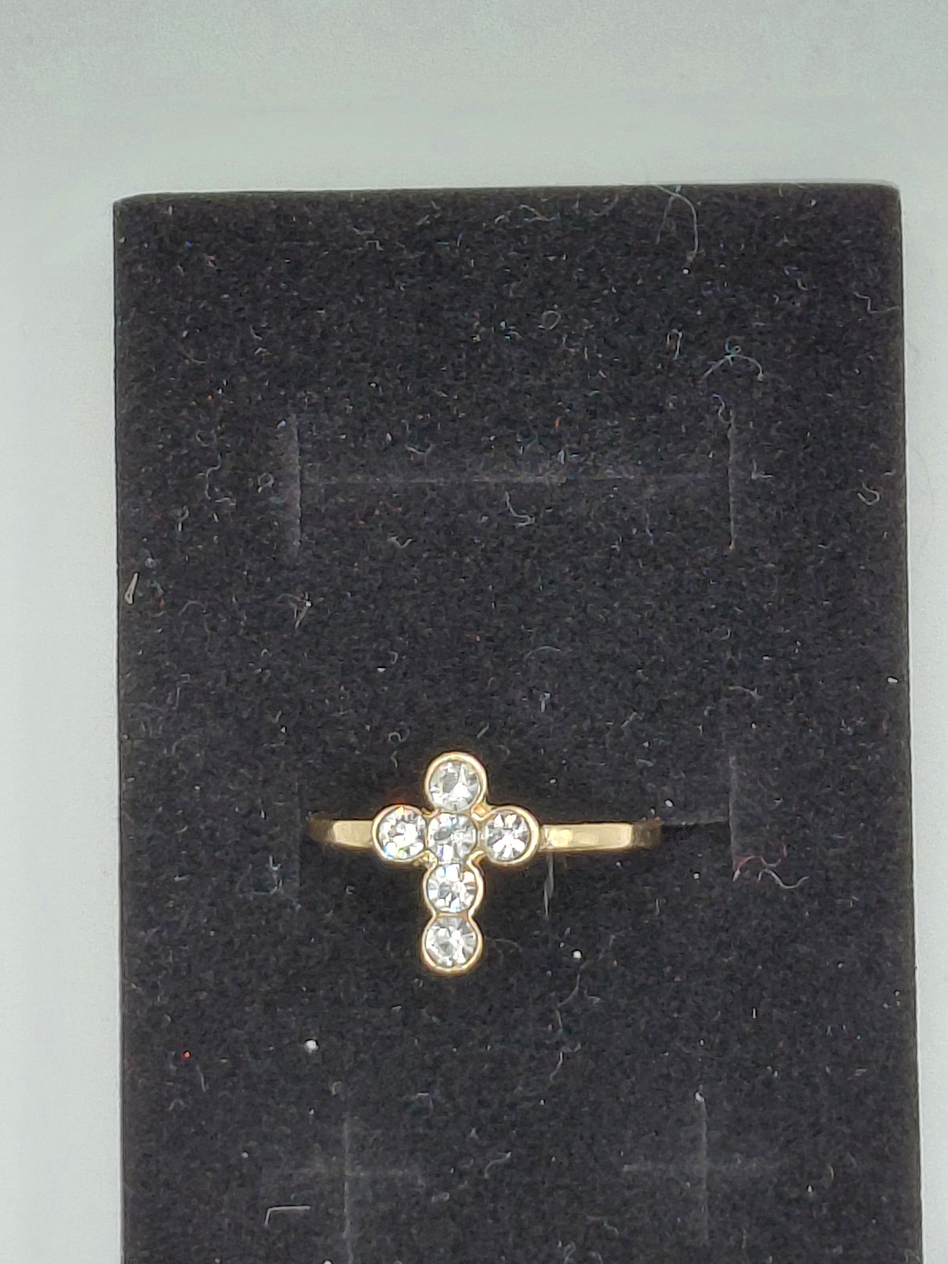 Bague forme croix avec zirconium