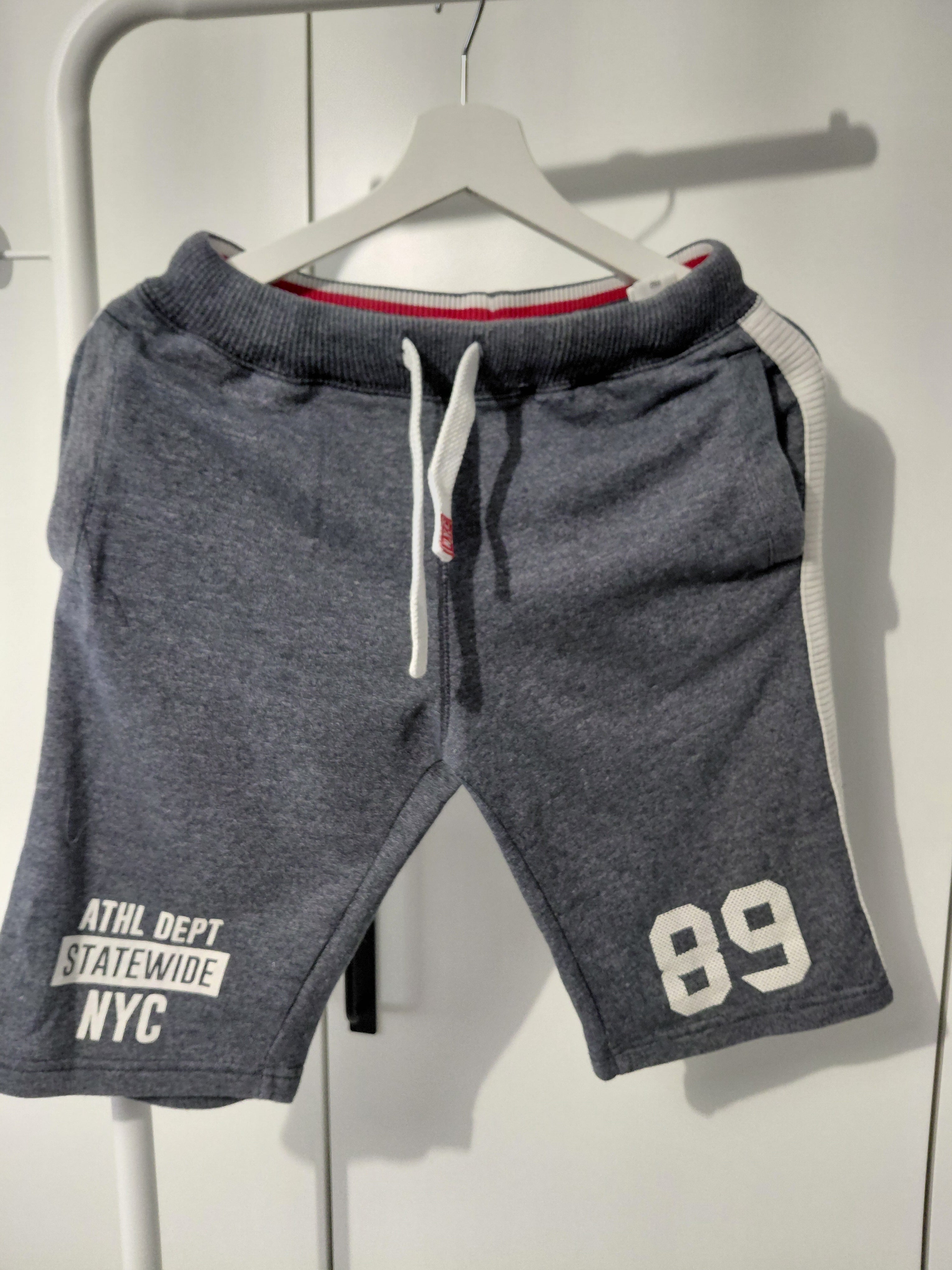 Short chino