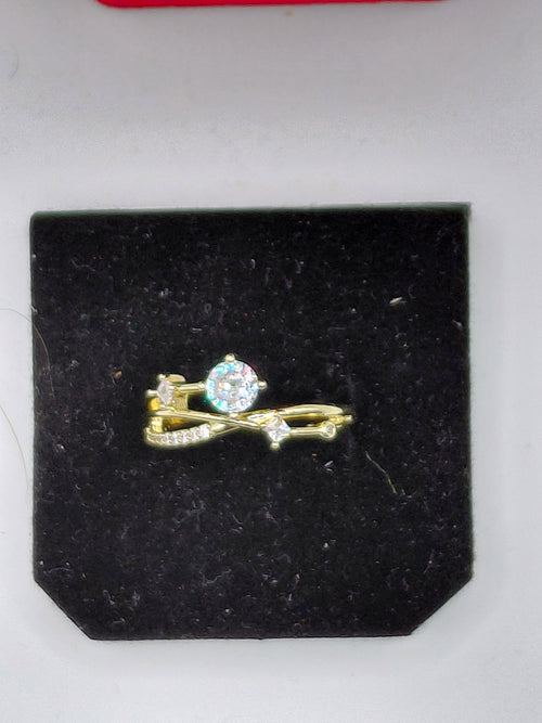 Bague dorée zirconium