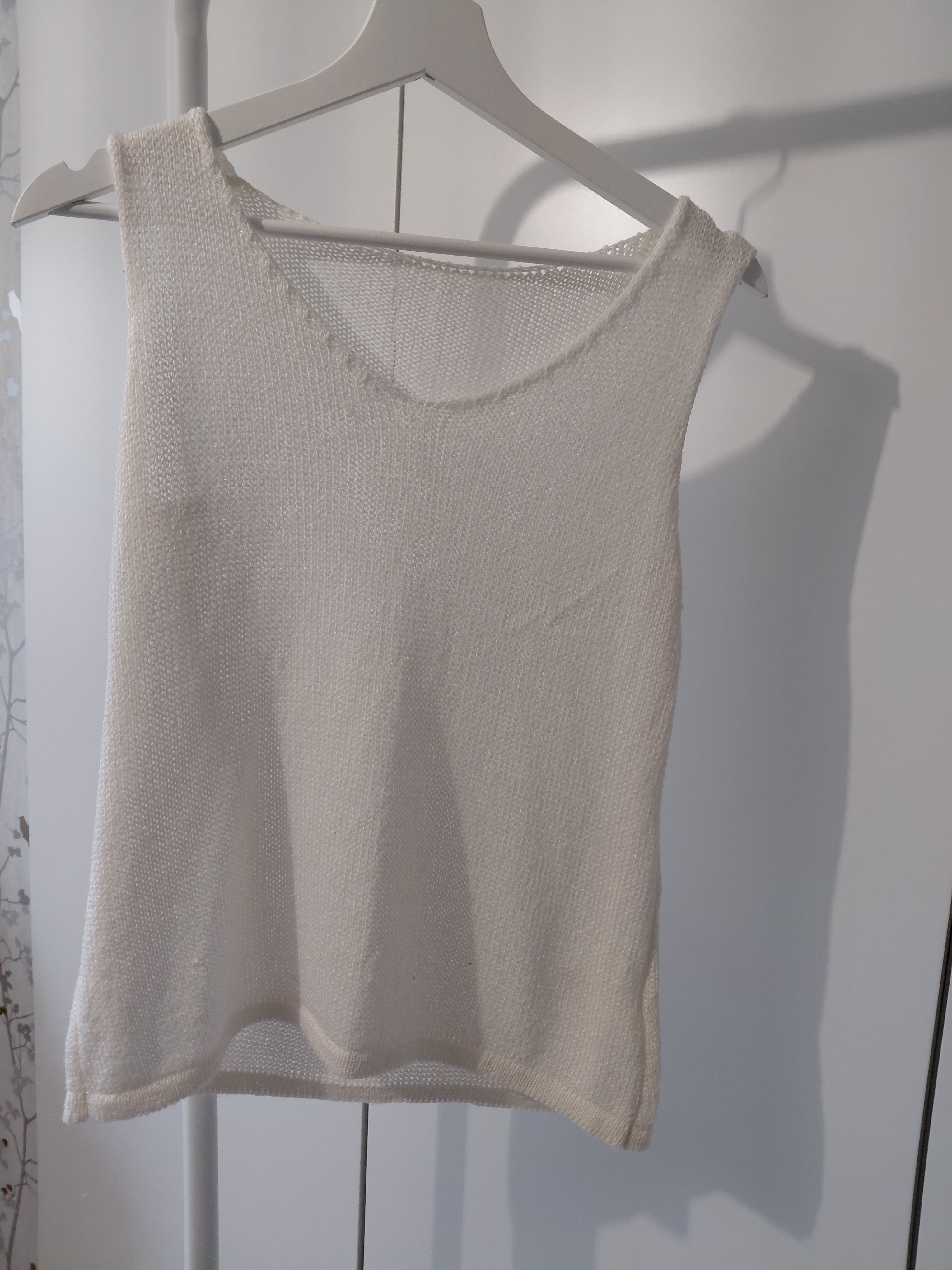 Tee-shirt sans manches femme