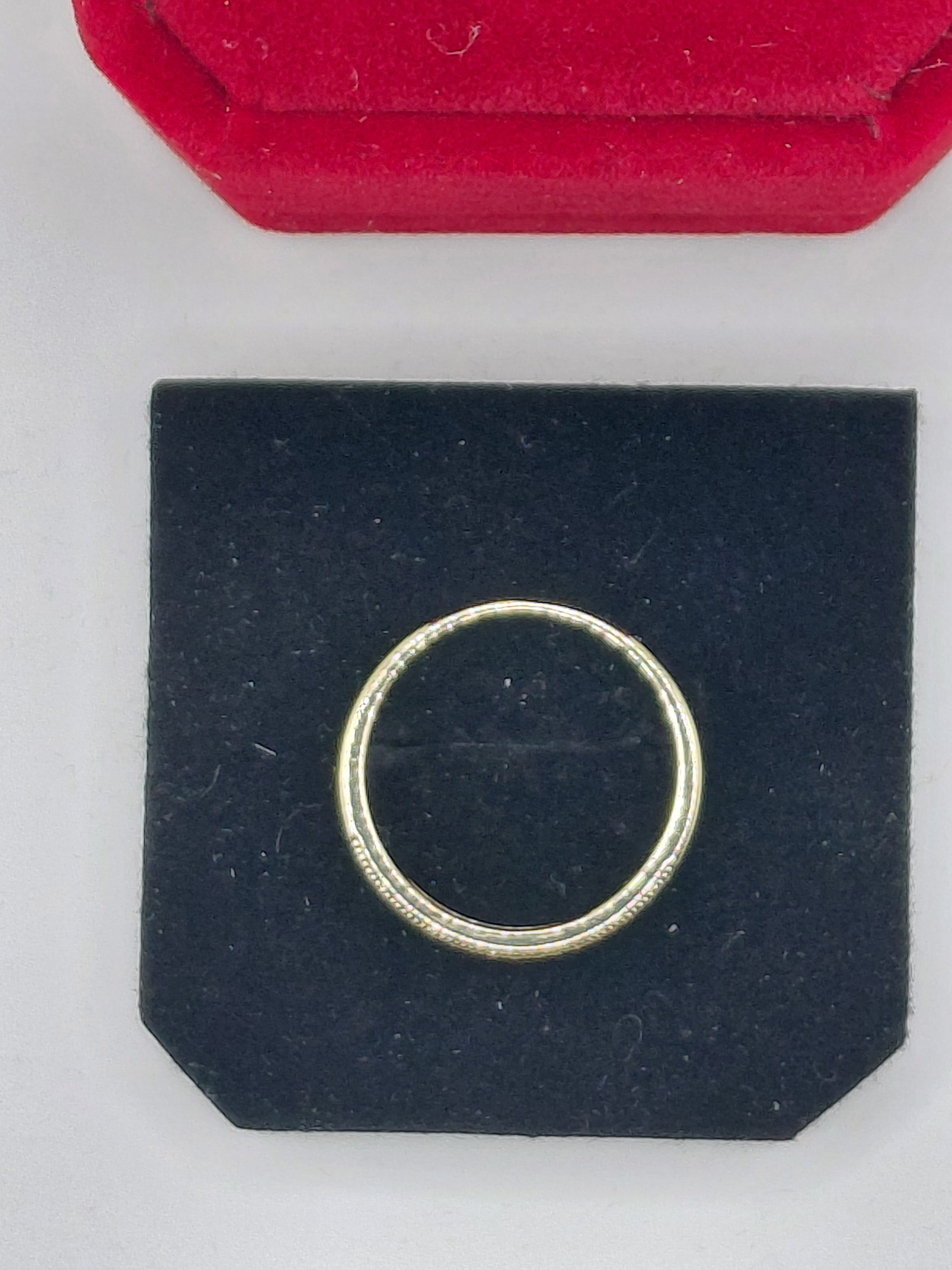 Bague raffinée