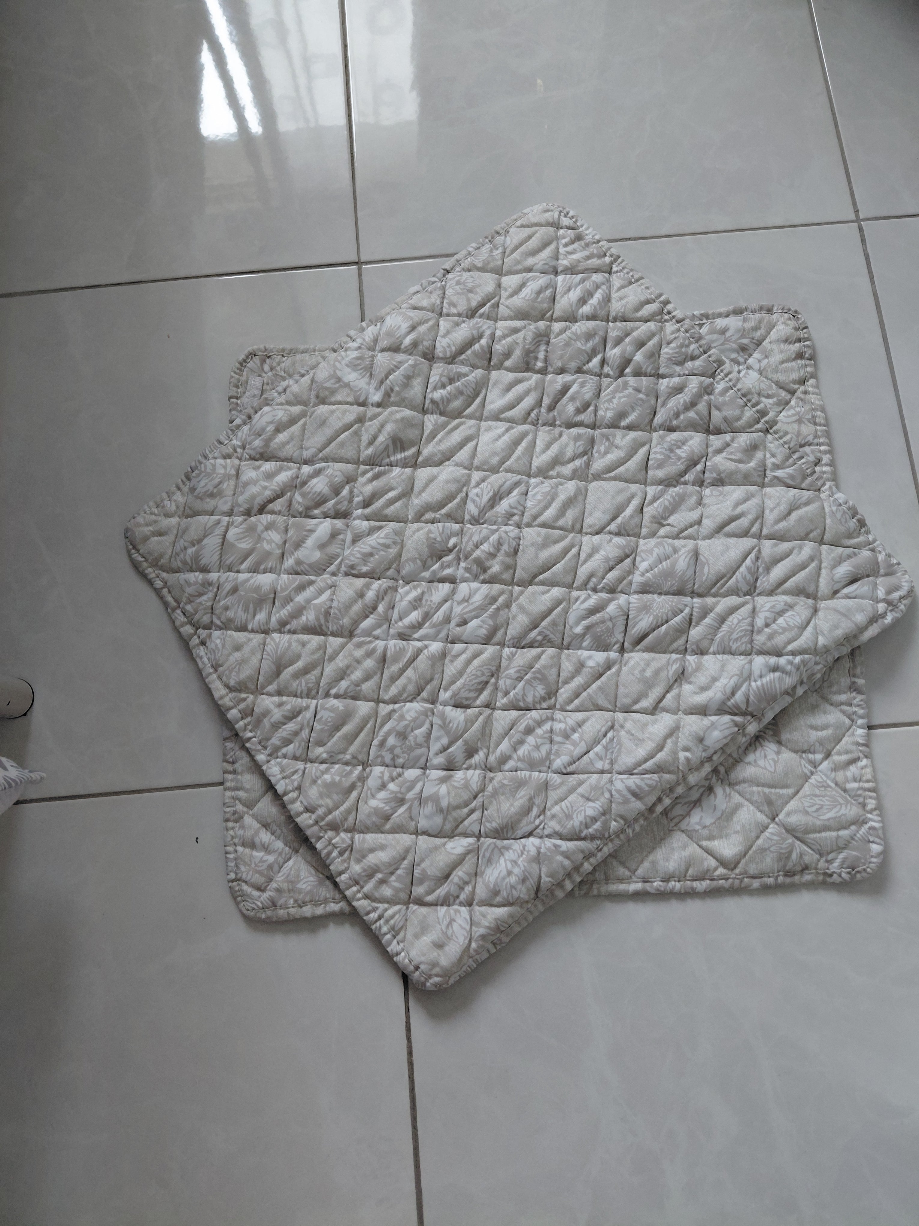 2 taies de coussins carré