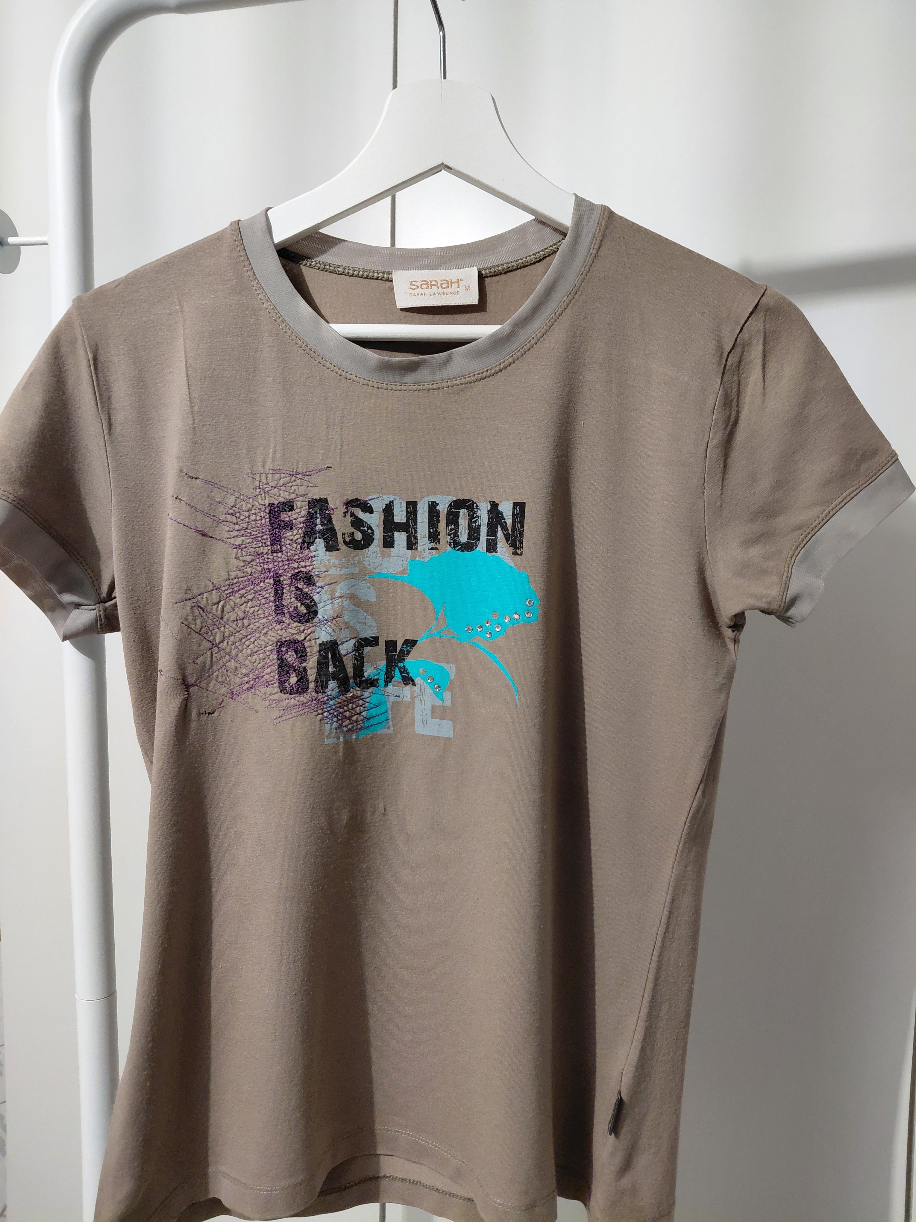 Tee-shirt Sarah Lawrence femme