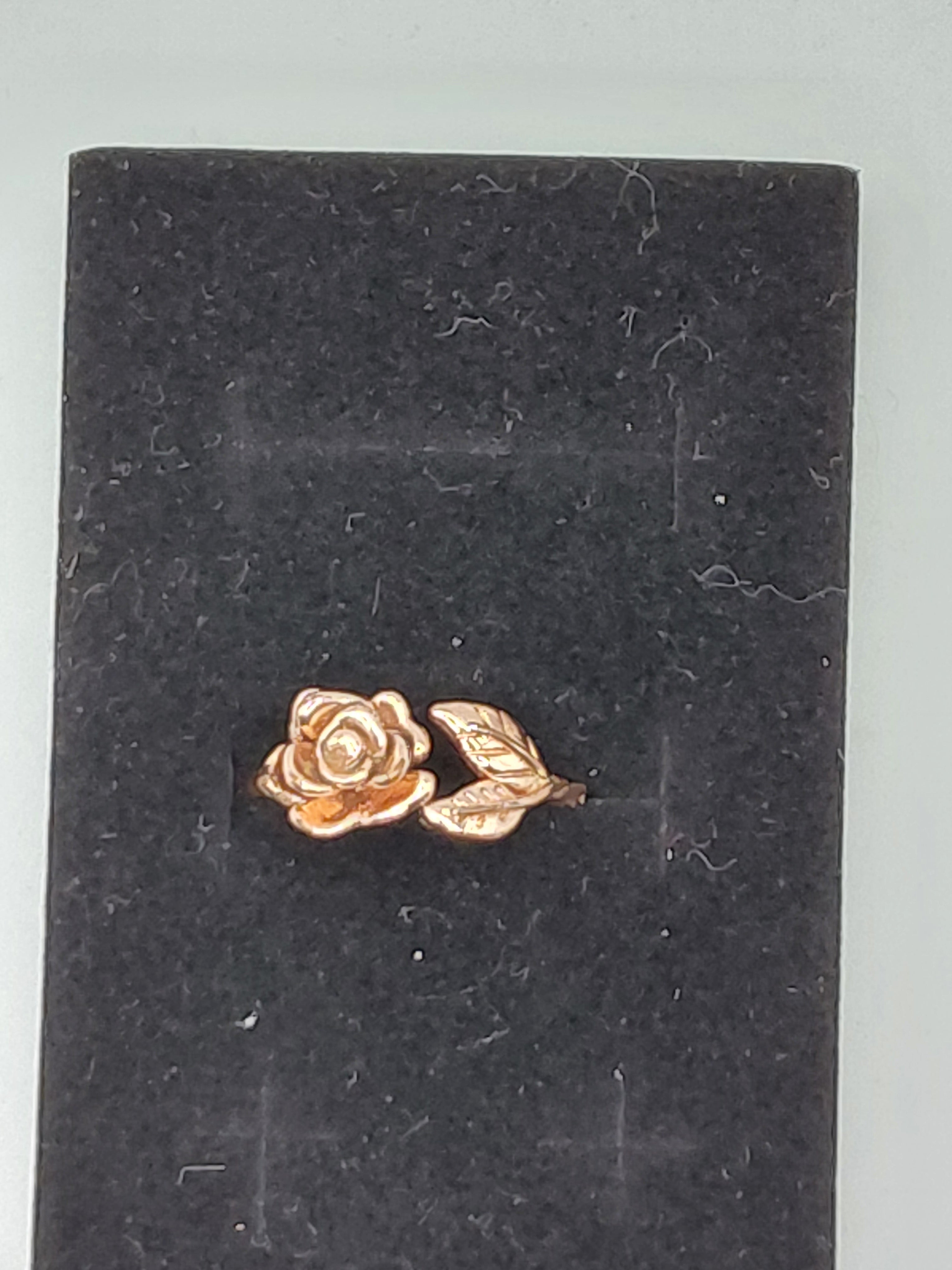 Bague motif rose