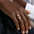 Bague spirale avec perle