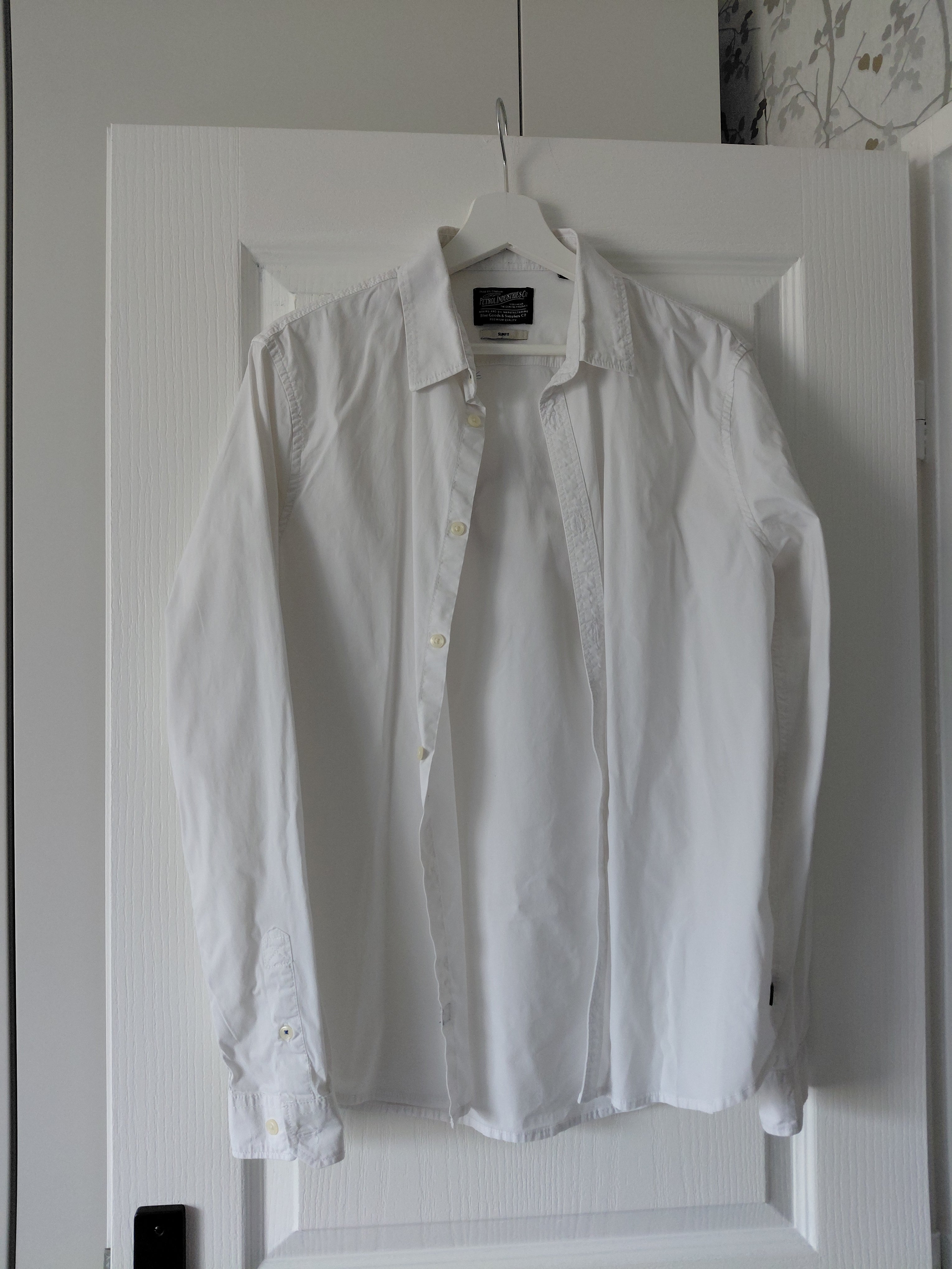 Chemise pétrole industries