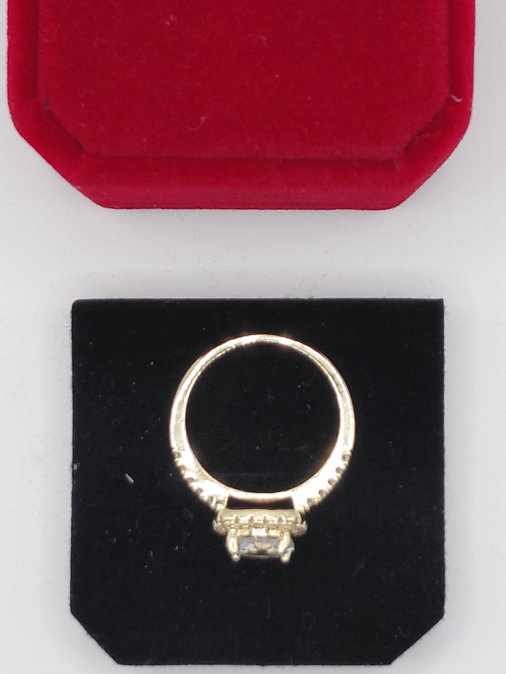Bague élégante zirconium