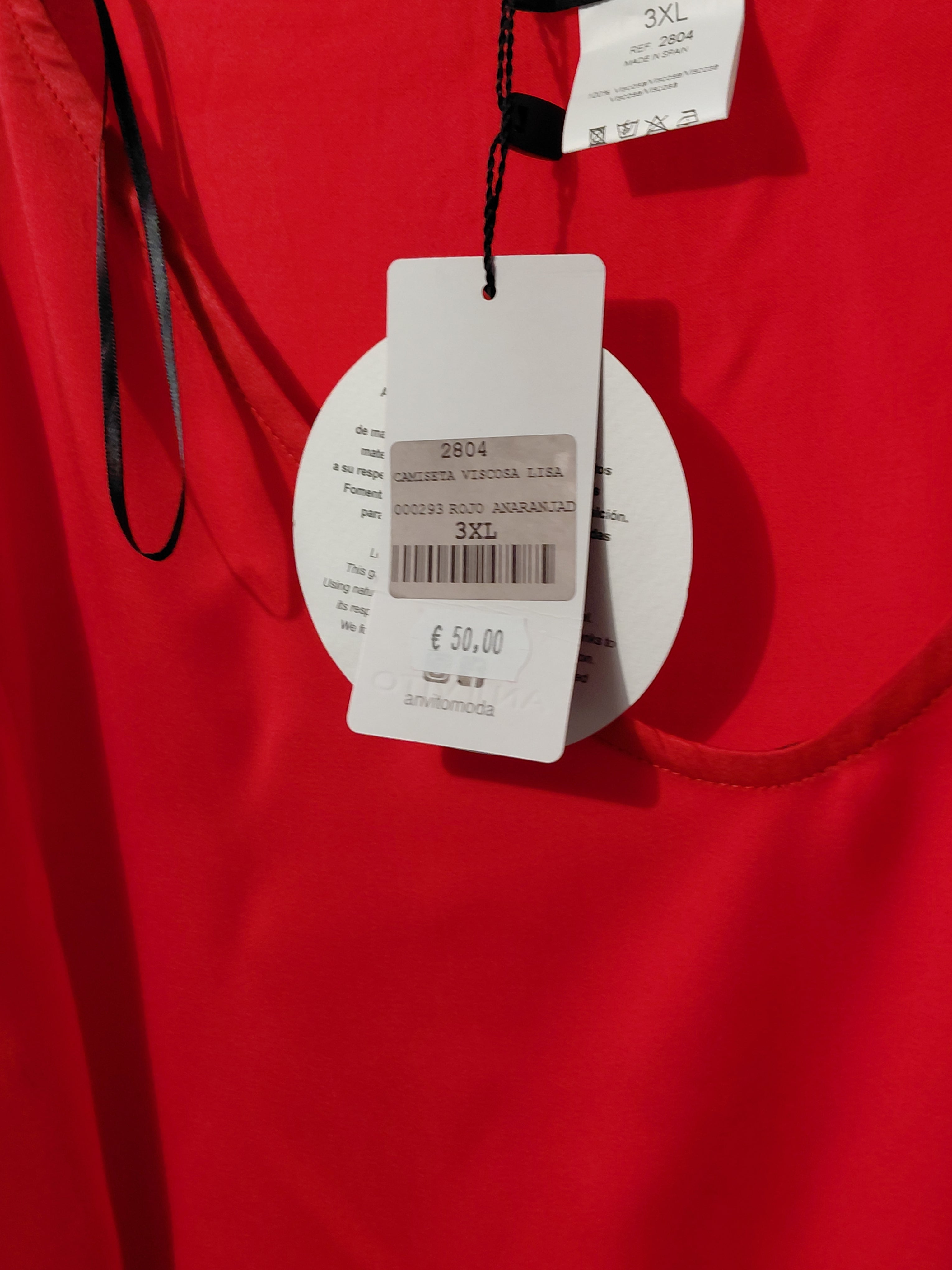 Tunique rouge élégante