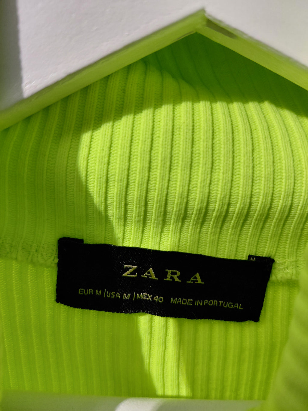 Pull col roulé Zara