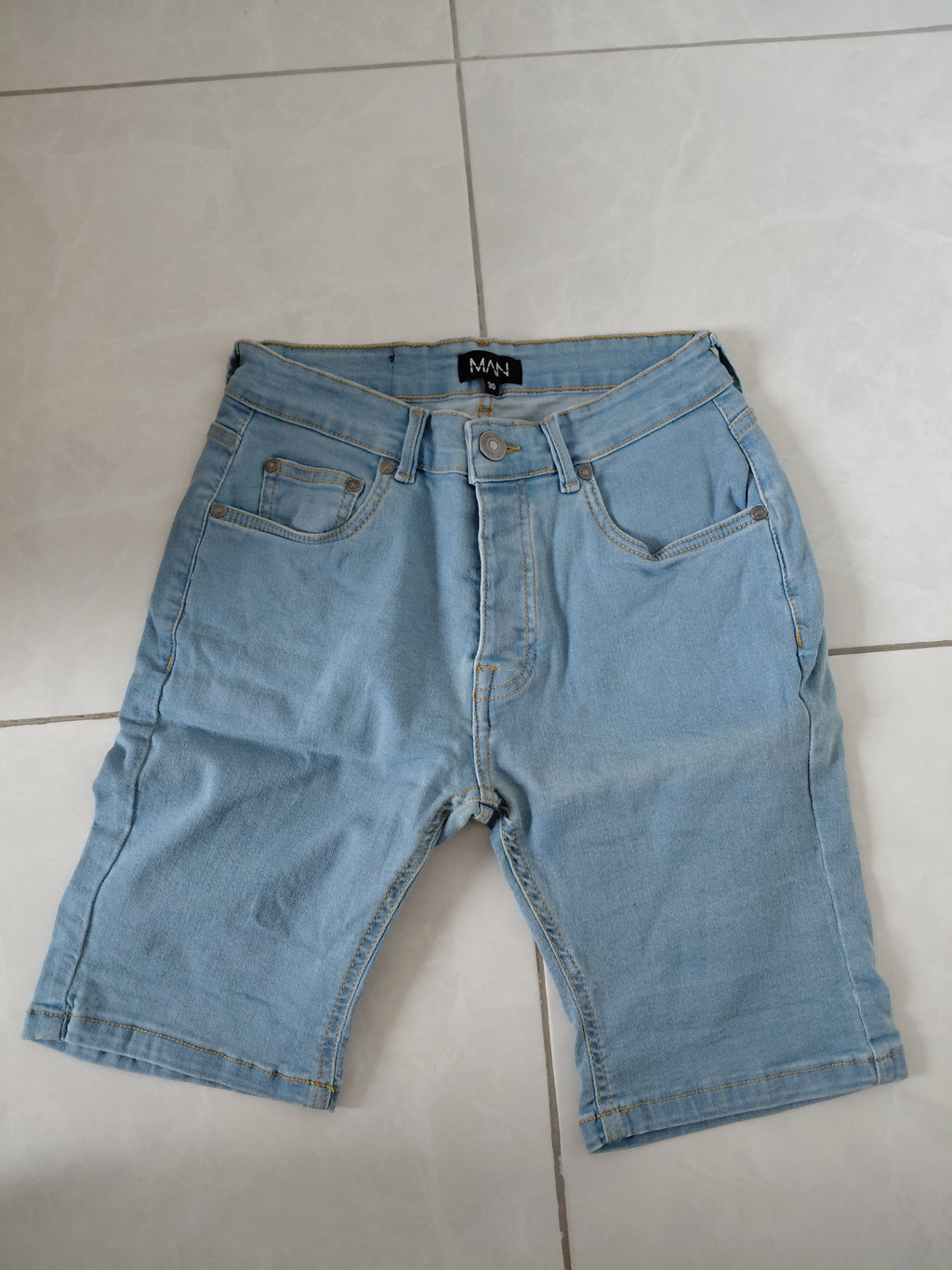 Short homme Man