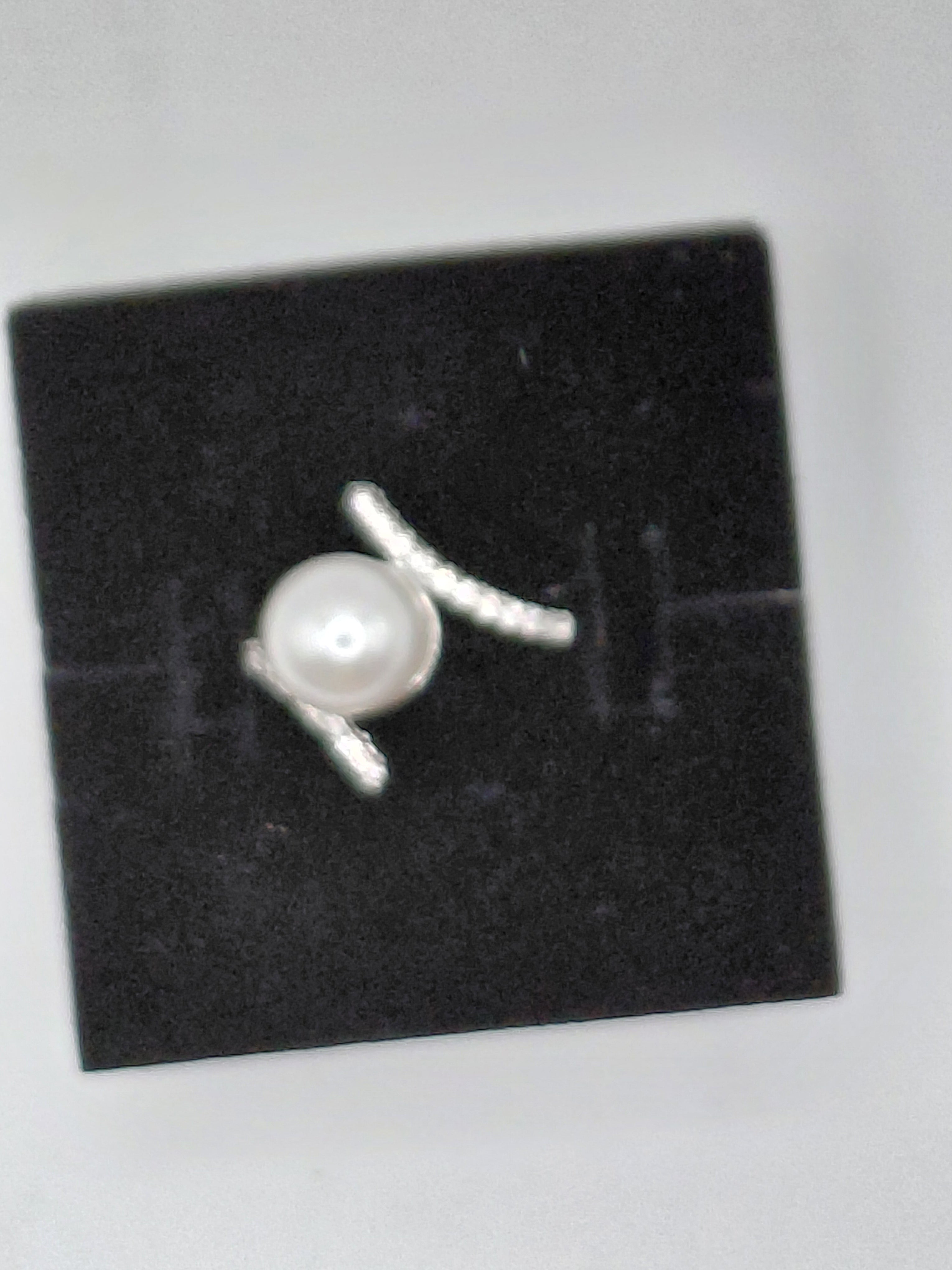 Bague avec perle